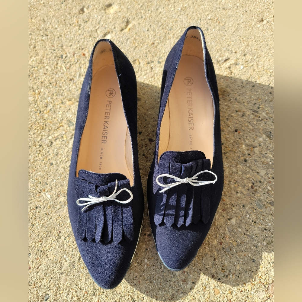 Peter Kaiser Navy Loafers 5/7.5/38